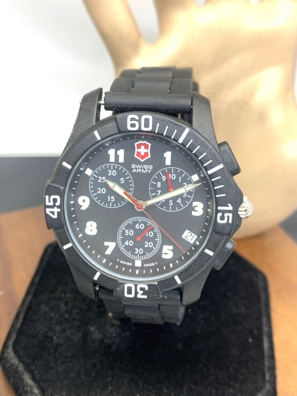 Victorinox Swiss Army Odyssey Men's Watch Swiss Quartz Chronograph Rubber 40mm